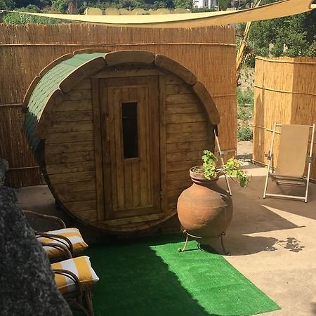 เรสซิเดนซ์ วิลลา คริสตินา Bed & Breakfast Forio  ภายนอก รูปภาพ