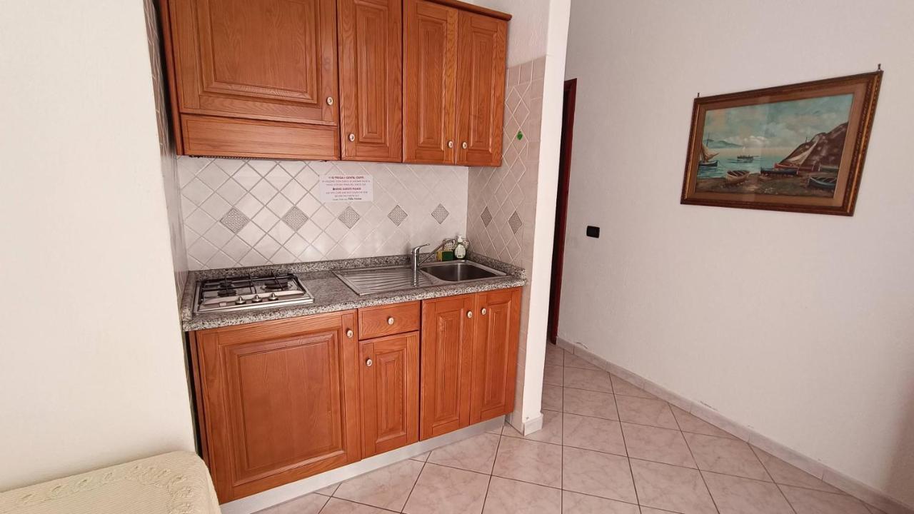 เรสซิเดนซ์ วิลลา คริสตินา Bed & Breakfast Forio  ภายนอก รูปภาพ